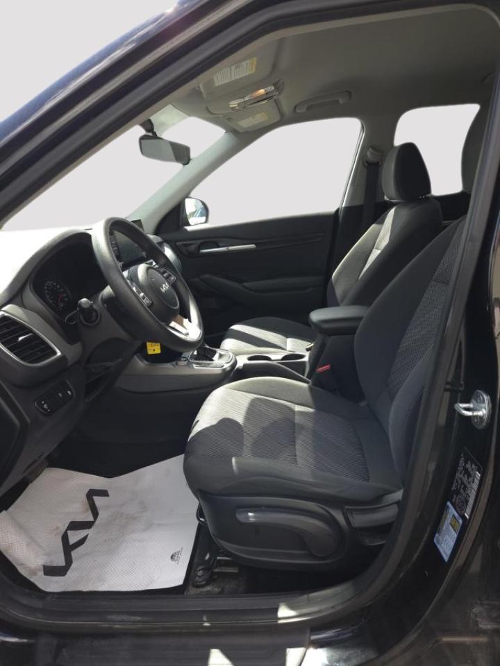 2022 Kia Seltos LX AWD Photo