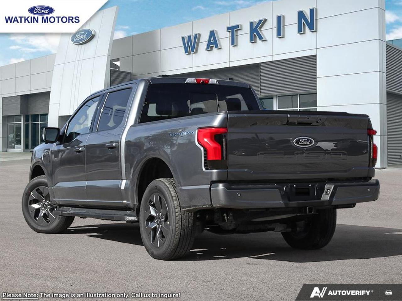 2025 Ford F-150 Lightning Flash Photo3