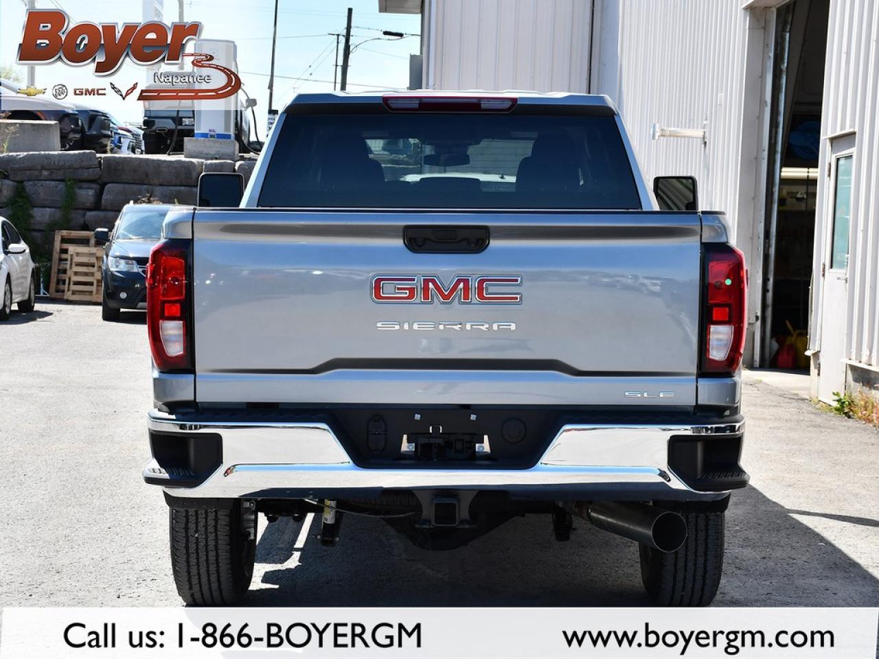 2025 GMC Sierra 2500 HD 4WD Crew Cab Standard Box SLE Photo4