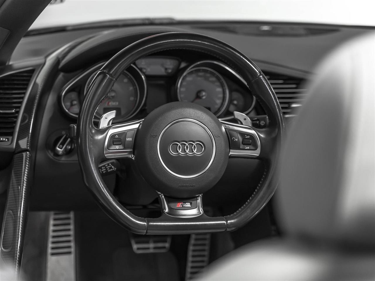2014 Audi R8 2 YEAR 40,000 WARRANTY *** 4.2L V8|SPYDER|CARBON|B&O|REARCAM|APPLE CARPLAY Photo