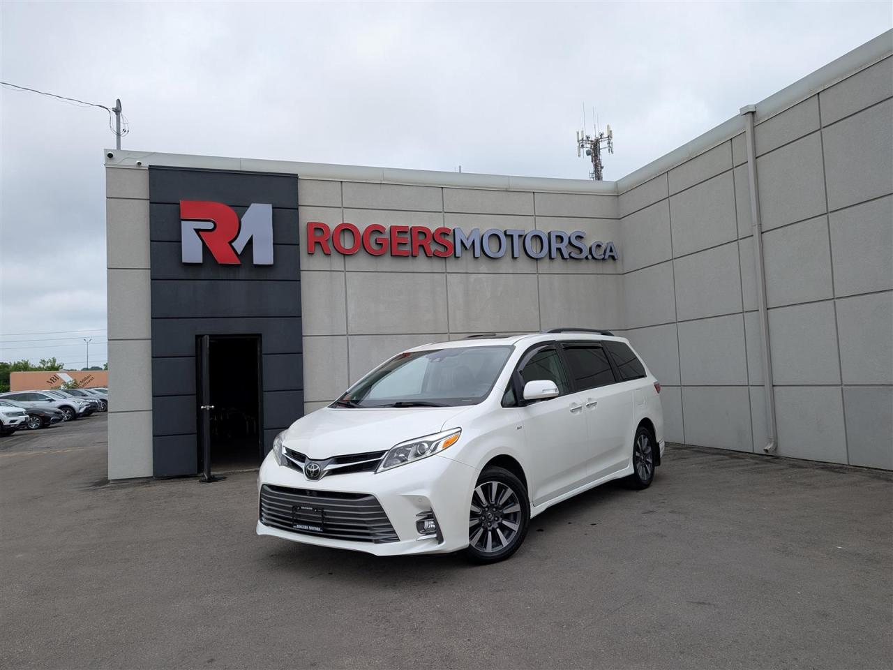 Used 2018 Toyota Sienna LTD AWD - PANO ROOF - NAVI - DVD - TECH FEATURES for sale in Oakville, ON