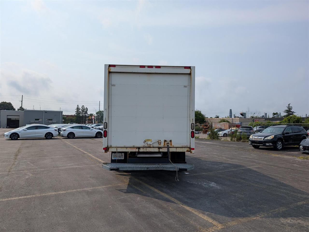 2014 Ford E450 16 FT CARGO - RAMP - LEATHER