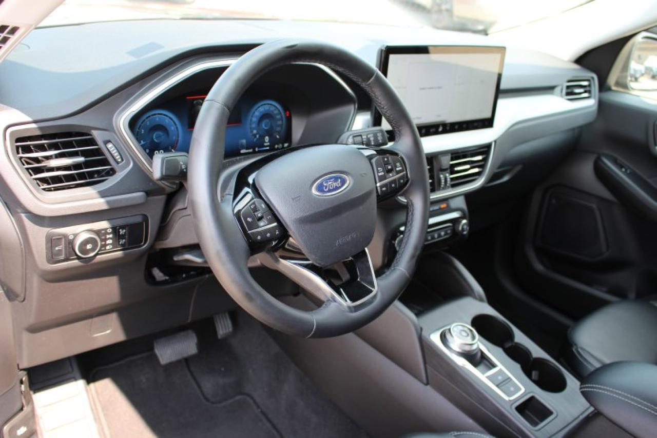 2024 Ford Escape Platinum*AWD*Heated Leather*CarPlay*Rear Cam - Photo #10