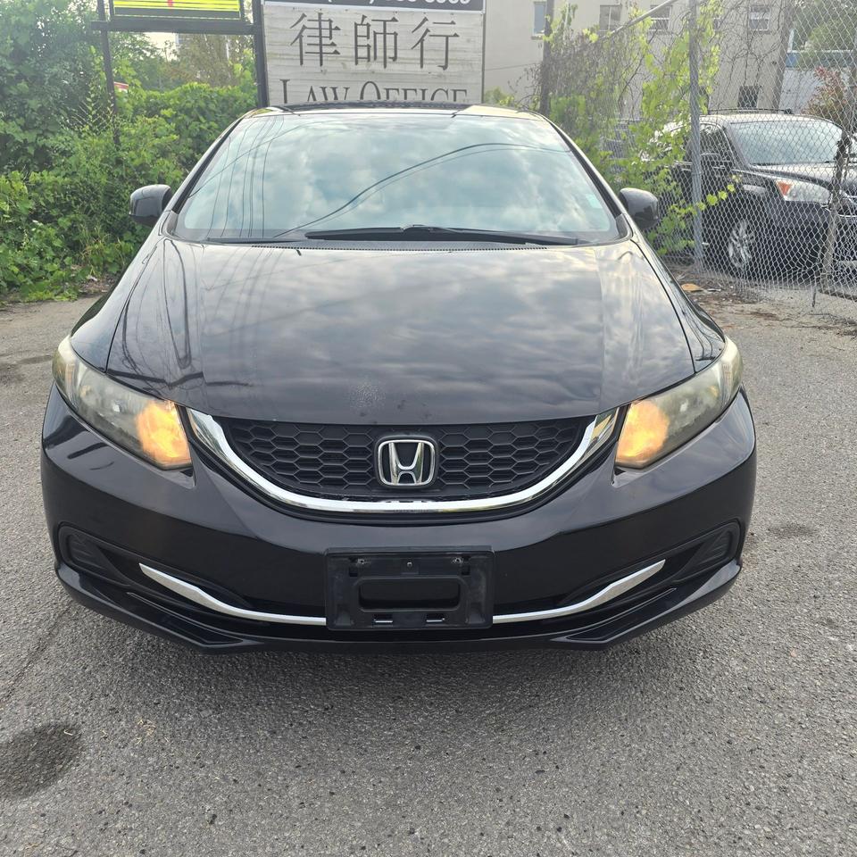 2013 Honda Civic LX Photo1