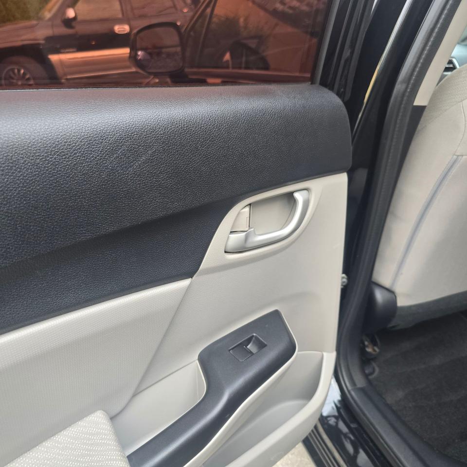 2013 Honda Civic LX Photo