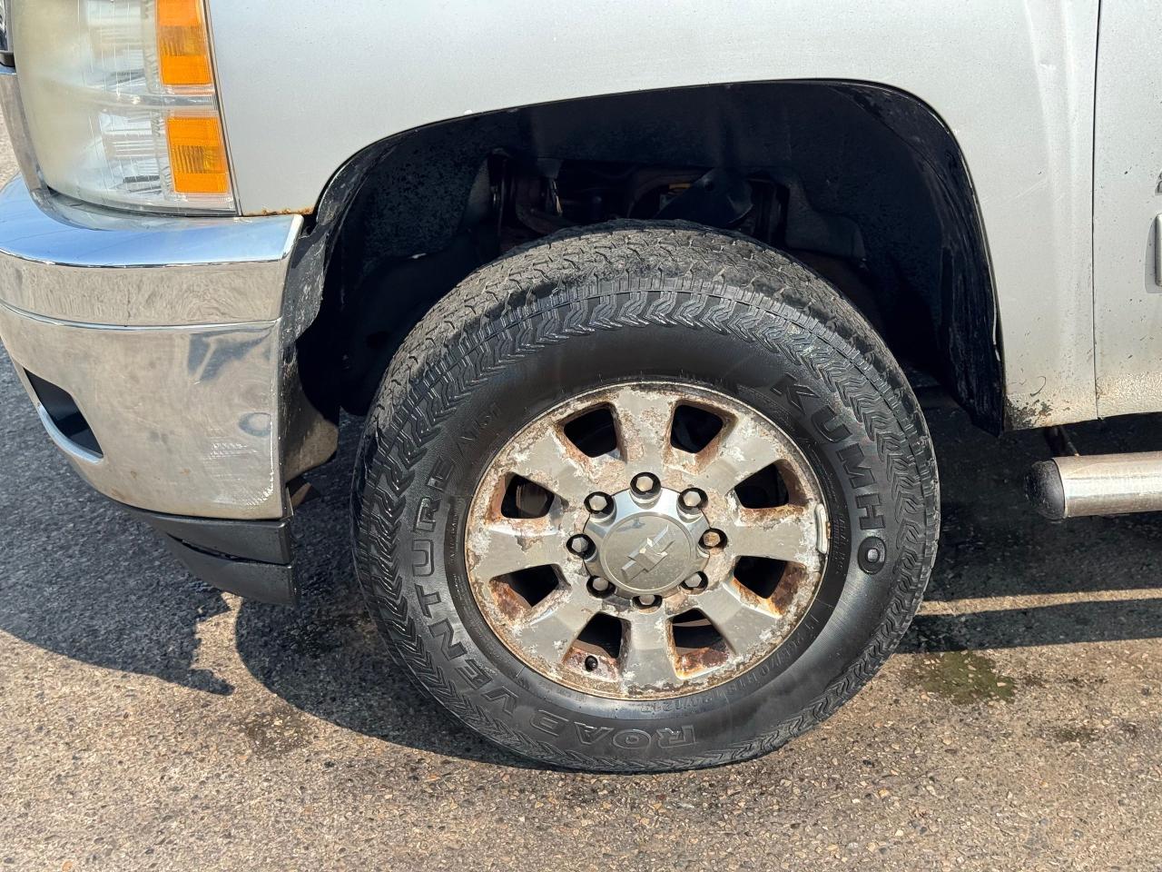 2011 Chevrolet Silverado 2500 AS IS, LTZ, RUNS AND DRIVES GREAT - Photo #9
