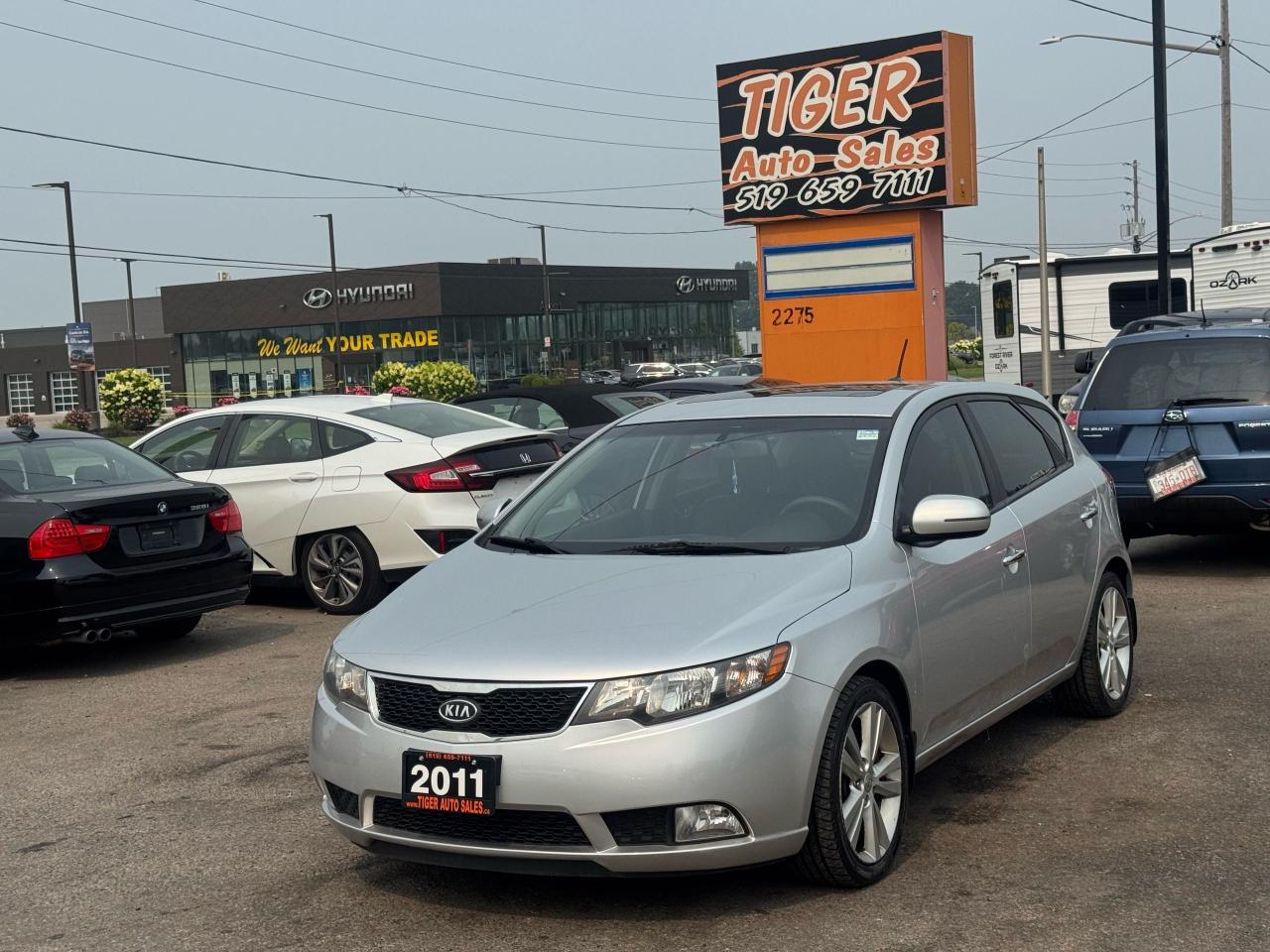 2011 Kia Forte5 SX, AUTO, HATCH, ONLY 65KMS, CERTIFIED