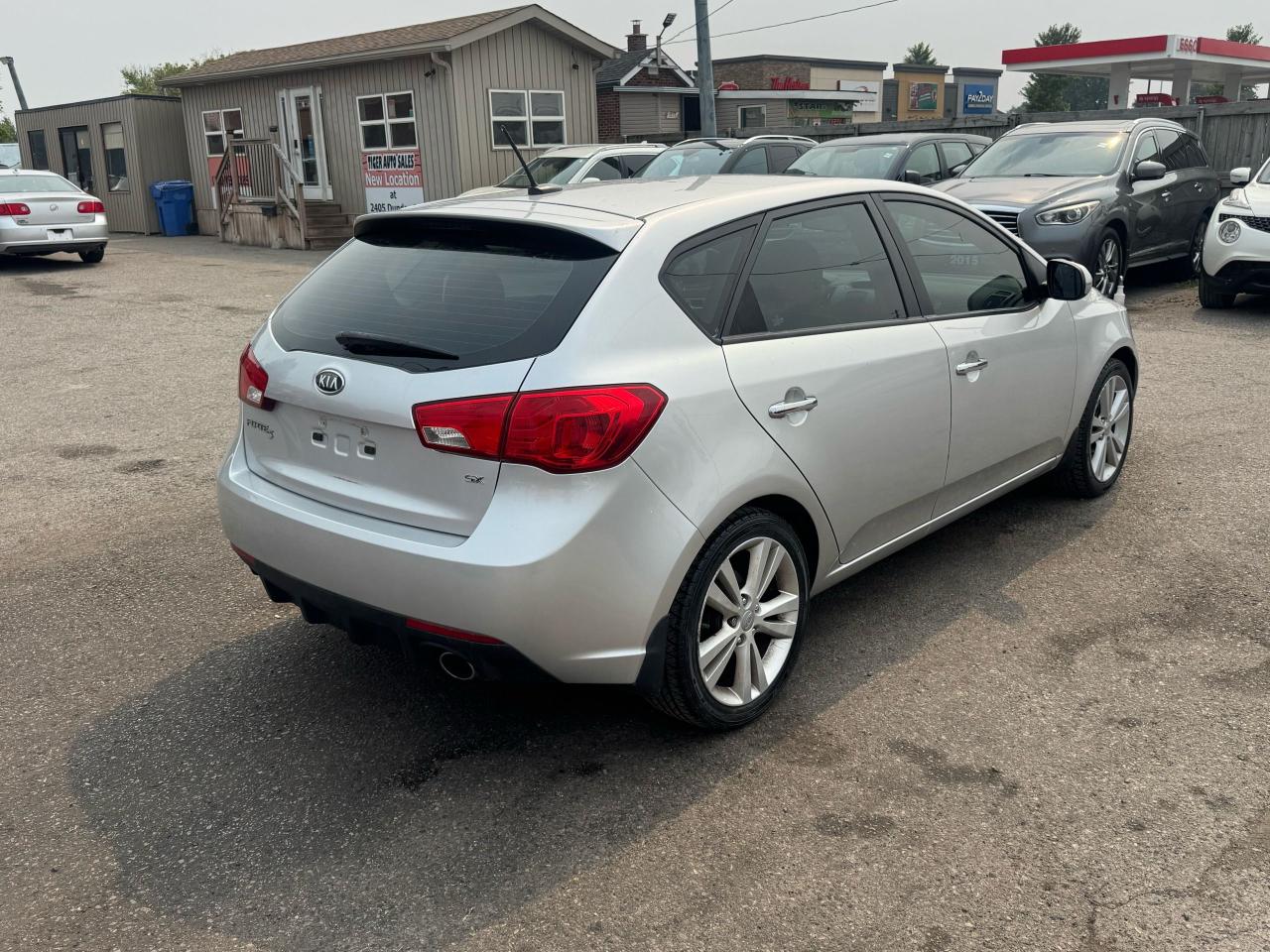 2011 Kia Forte5 SX, AUTO, HATCH, ONLY 65KMS, CERTIFIED - Photo #5