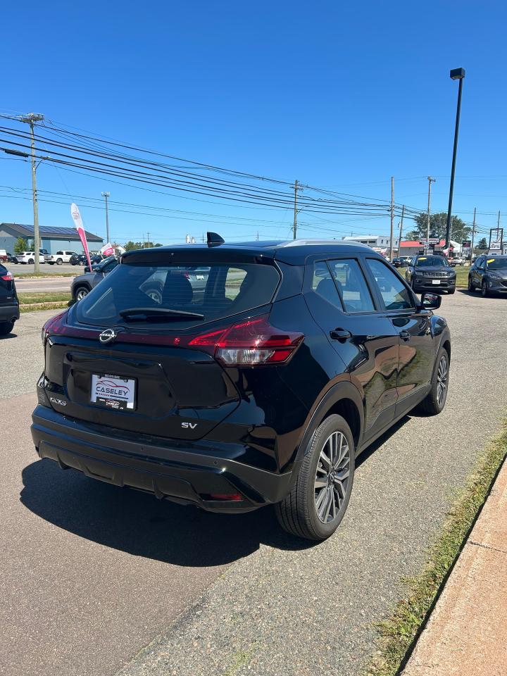 2024 Nissan Kicks SV - Photo #4