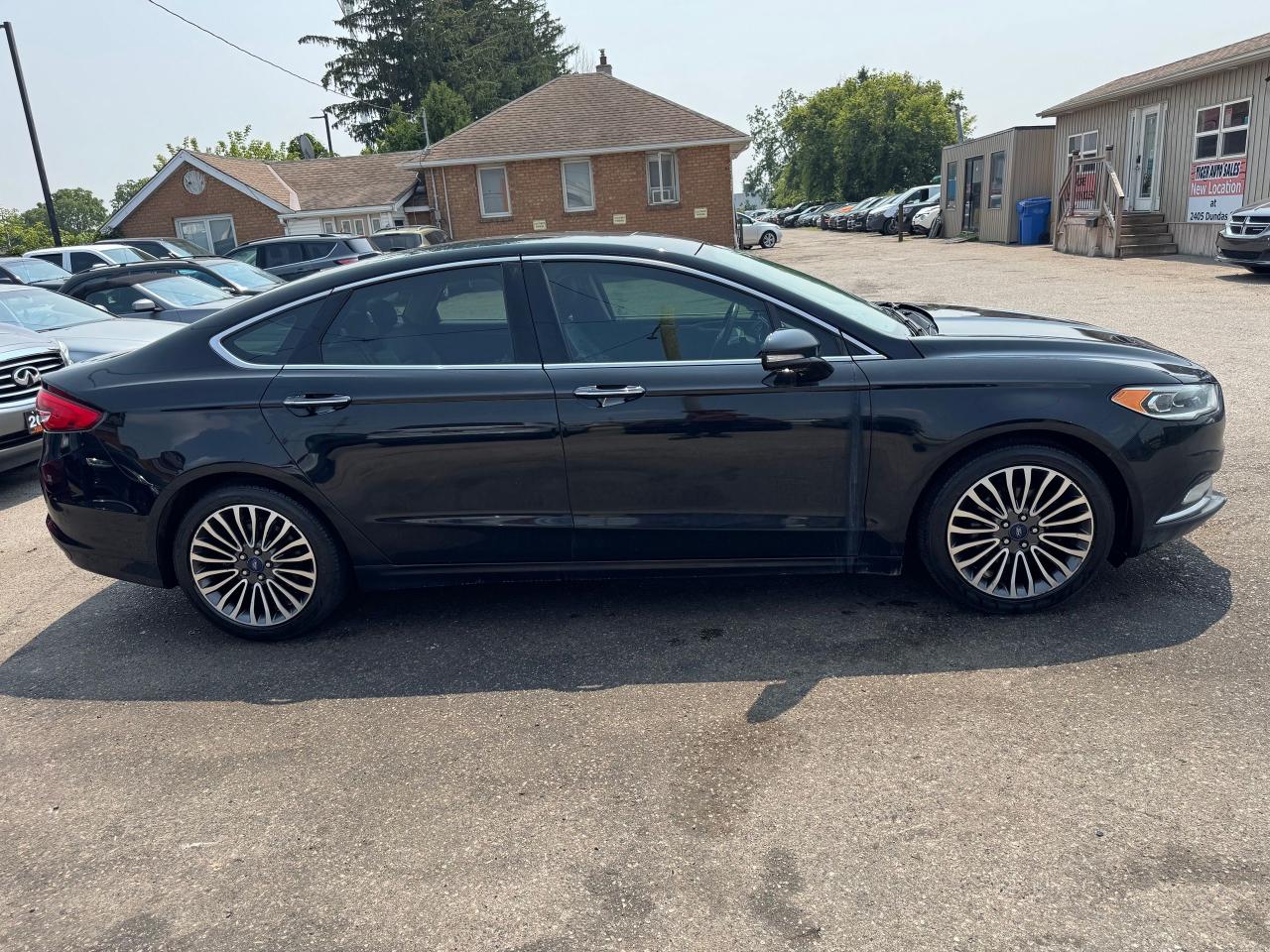 2017 Ford Fusion SE, LEATHER, SUNROOF, ALLOYS, 4 CYL, LOADED, CERT - Photo #6