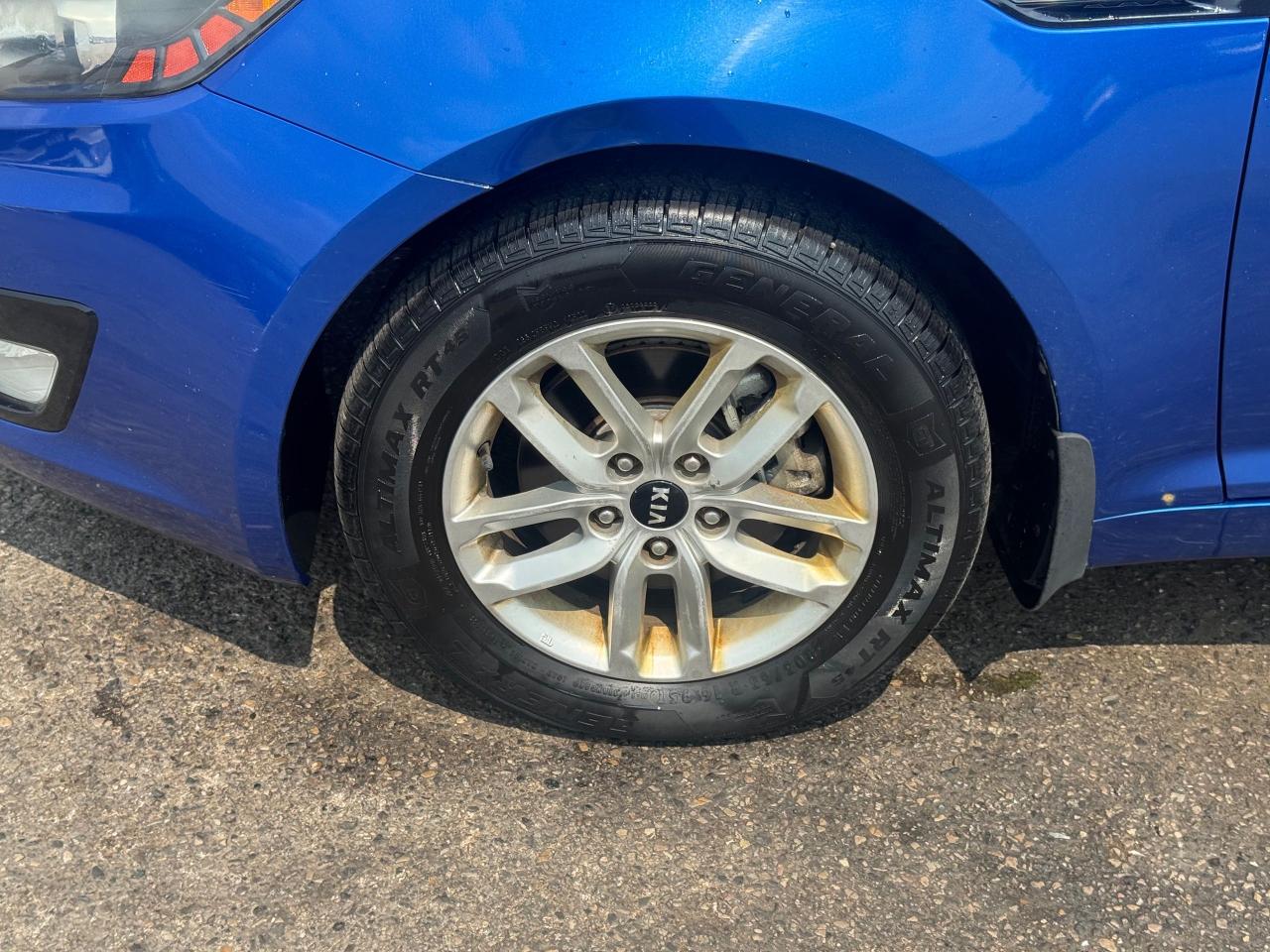 2011 Kia Optima LX, SEDAN, MANUAL, ALLOYS, CERTIFIED - Photo #9