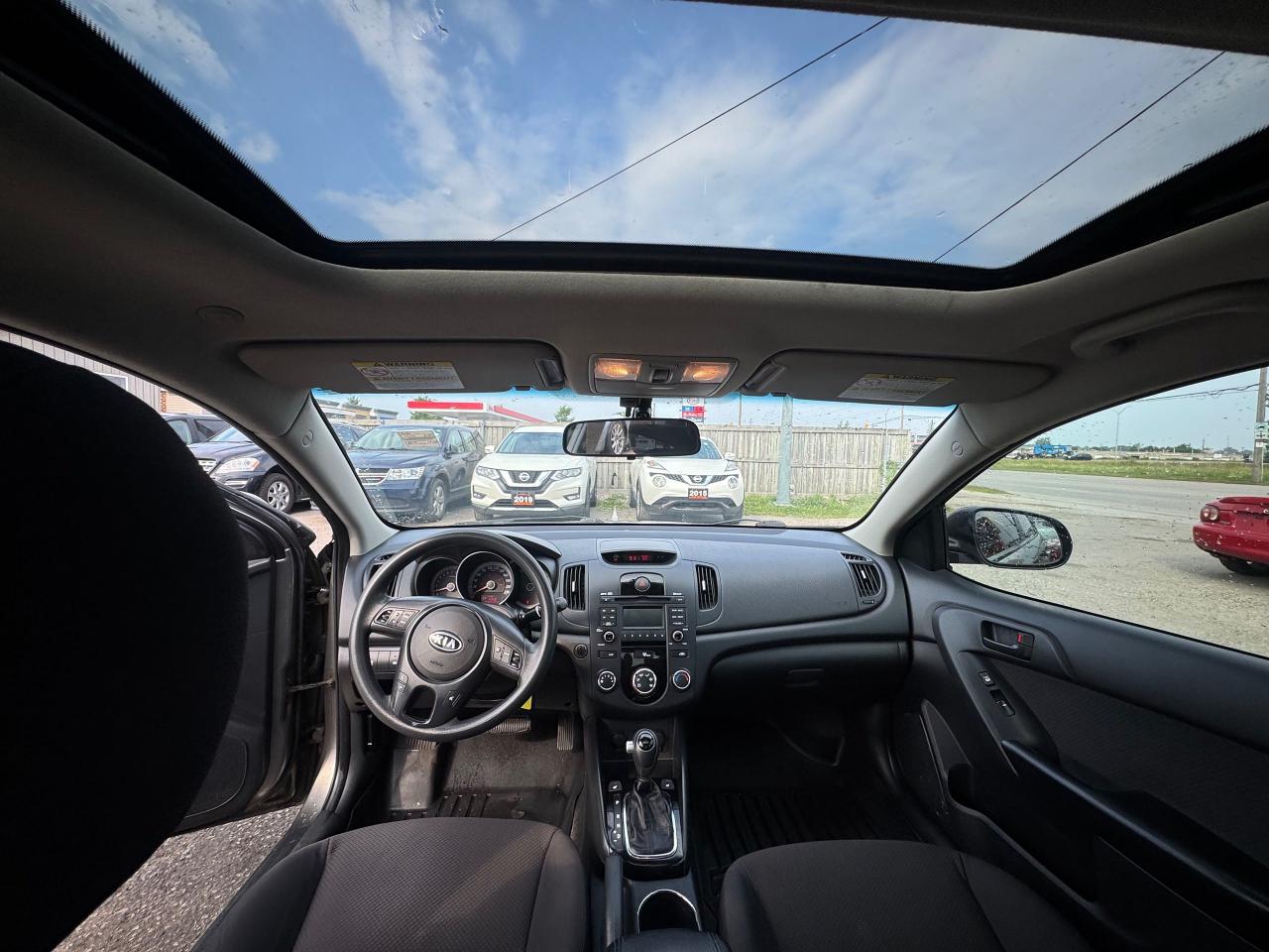 2012 Kia Forte EX, SUNROOF, AUTO, 4 CYL, AS IS SPECIAL - Photo #14