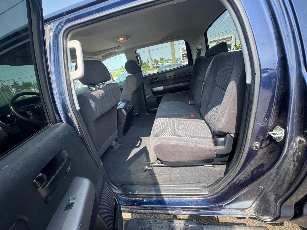 2012 Toyota Tundra SR5, TRD OFF ROAD, 4X4, CREW CAB, CERTIFIED - Photo #12