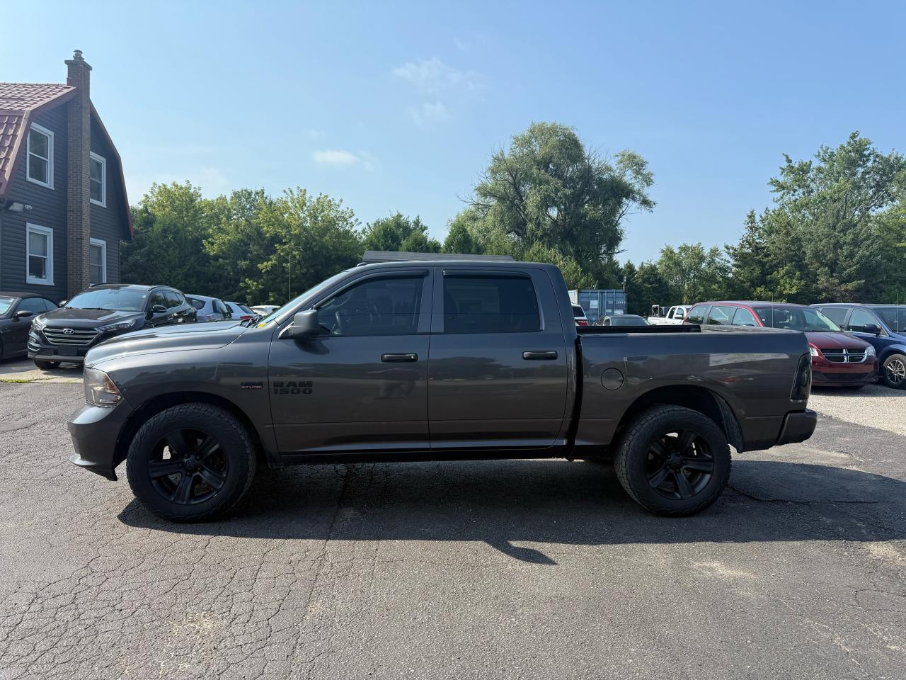 2018 RAM 1500 CREWCAB 4X4 5.7L HEMI Photo6