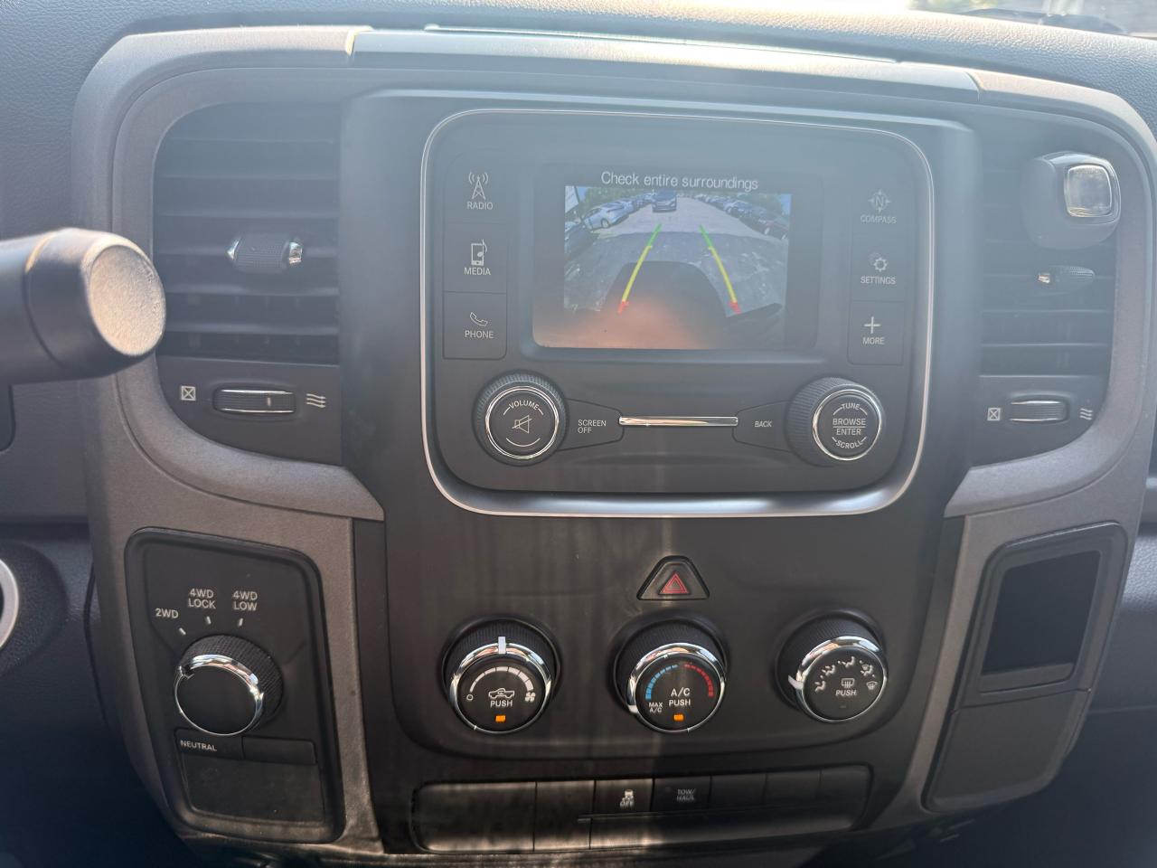 2018 RAM 1500 CREWCAB 4X4 5.7L HEMI Photo15