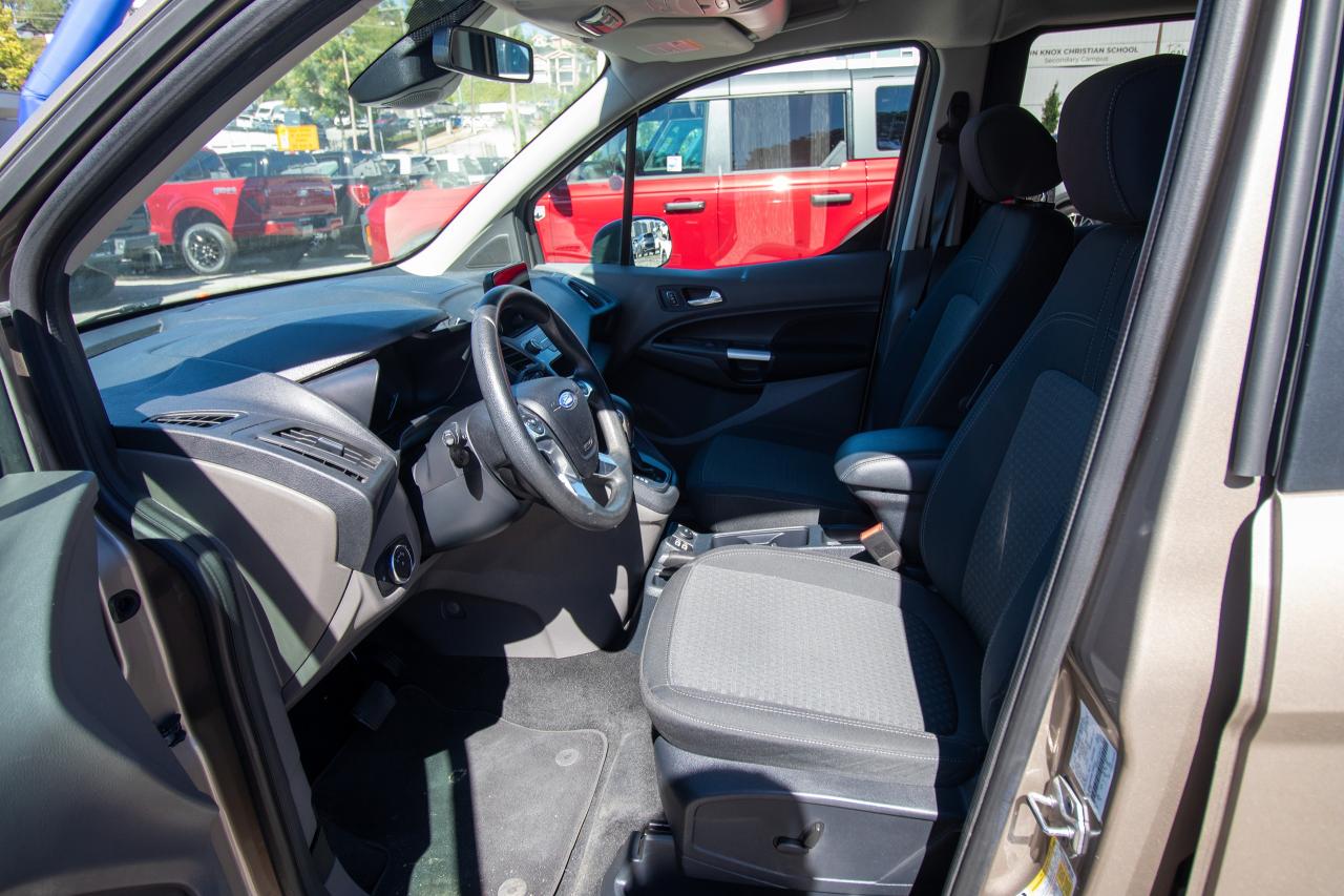 2020 Ford Transit Connect XLT w/Dual Sliding Doors & Rear Liftgate Photo5