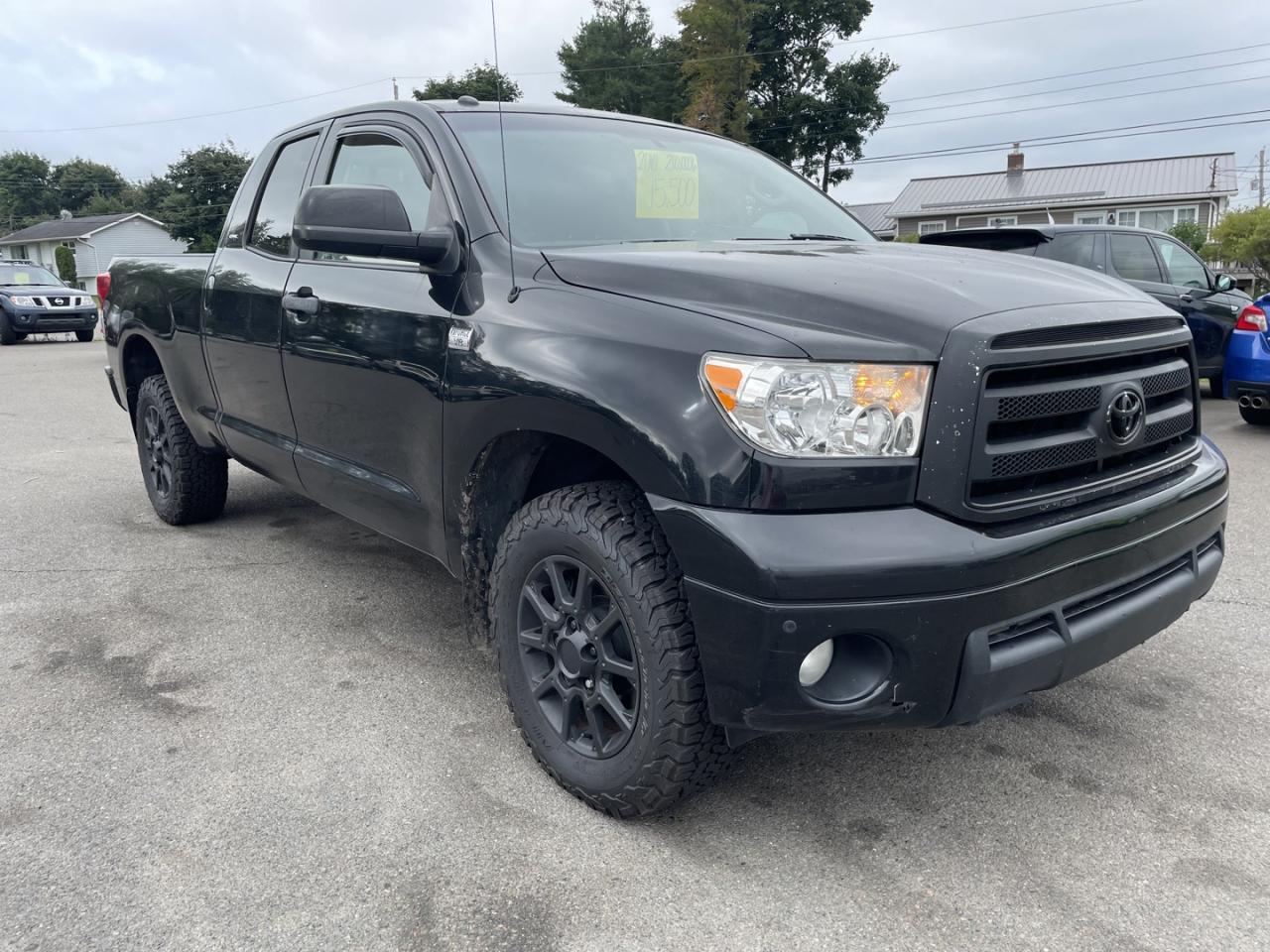 Used 2010 Toyota Tundra TUNDRA GRADE DOUBLE CAB / 4.6L 4WD / AFTERMARKET WHEELS / BLUETOOTH/ CREW CAB for sale in Truro, NS