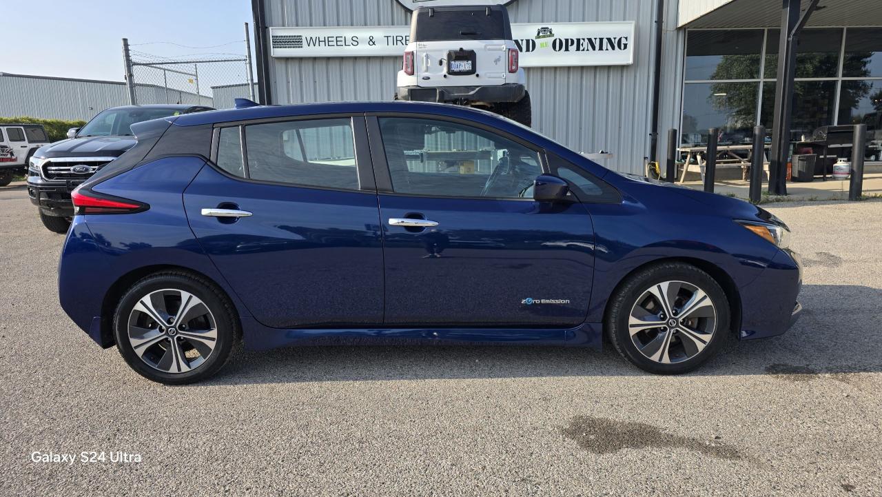 2018 Nissan Leaf SV - Photo #6