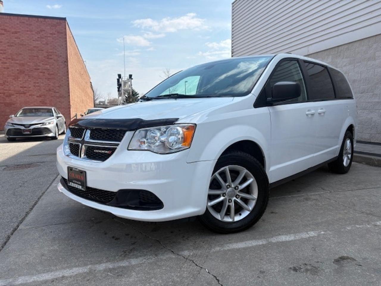2020 Dodge Grand Caravan SXT **ONLY 46,000KM** BACK UP CAMERA-CERTIFIED! Photo