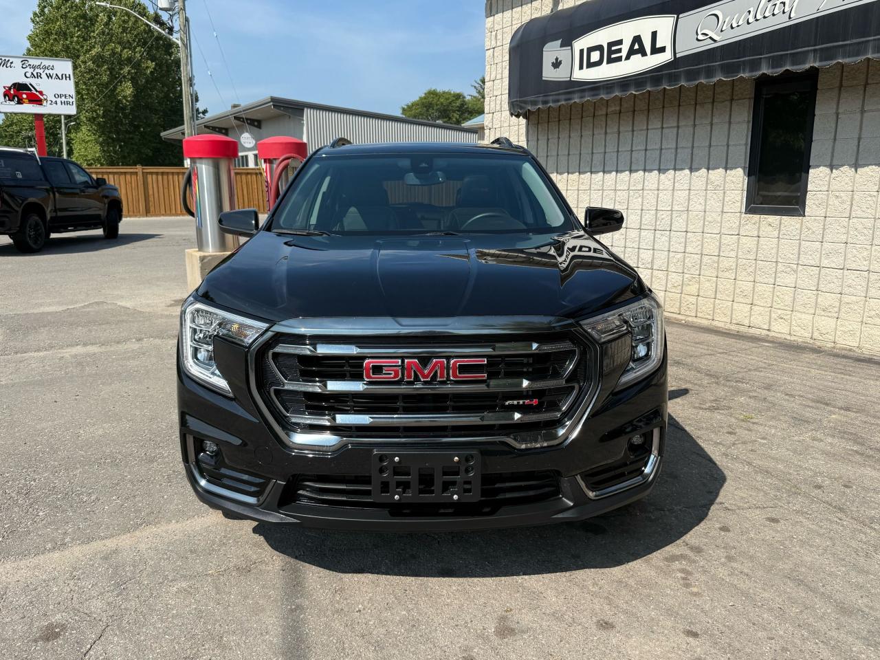 2023 GMC Terrain AT4 - Photo #2