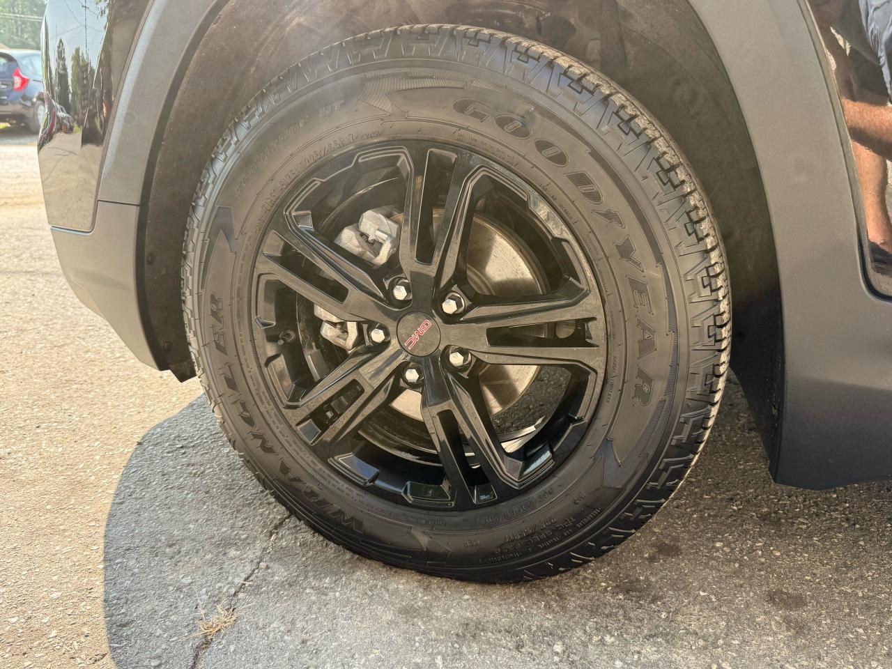 2023 GMC Terrain AT4 - Photo #15