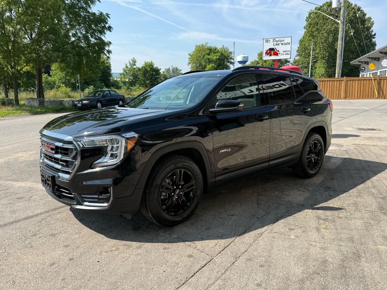 2023 GMC Terrain AT4 - Photo #3