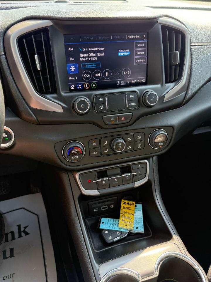 2023 GMC Terrain AT4 - Photo #10