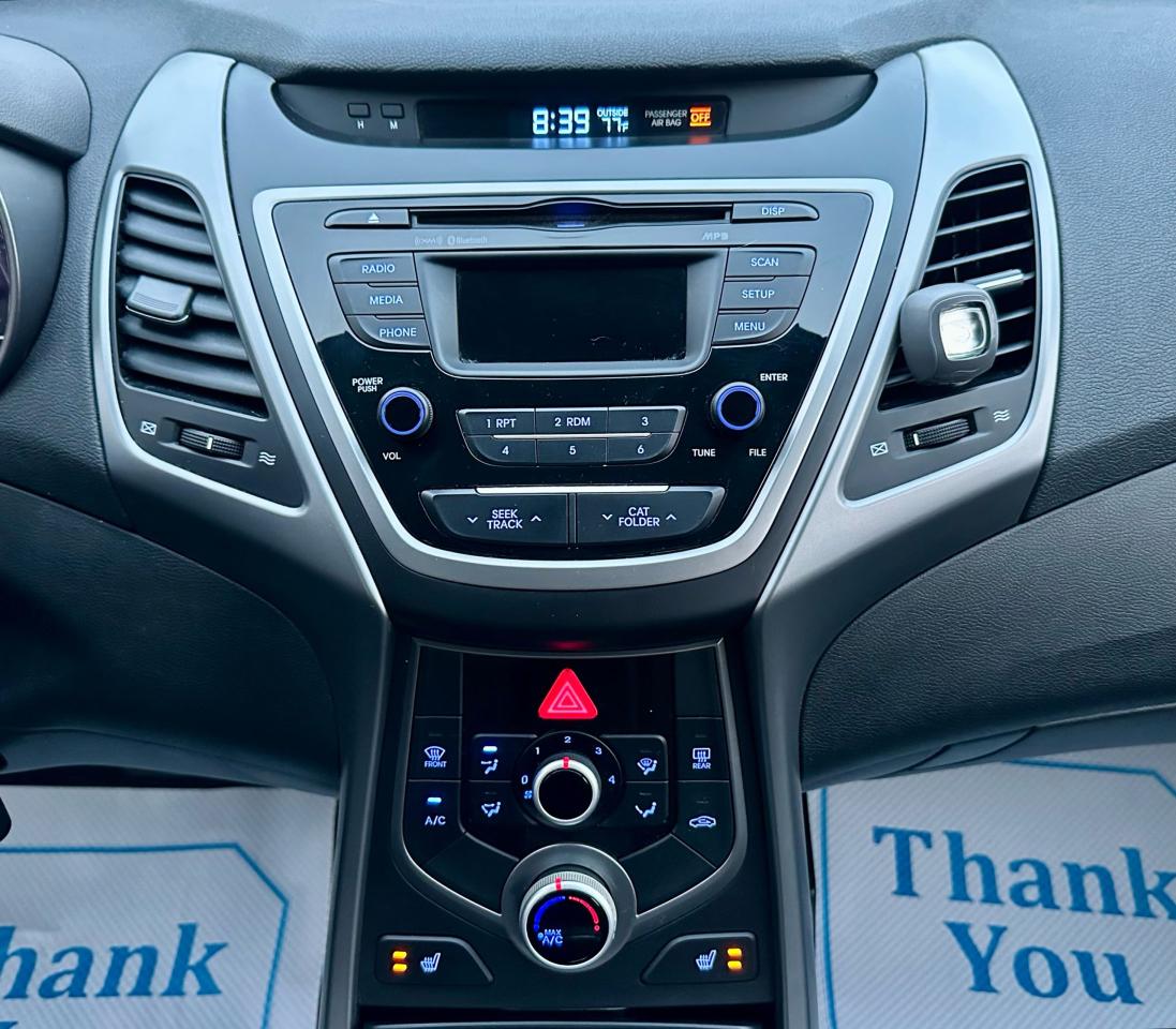 2016 Hyundai Elantra GL - Photo #14