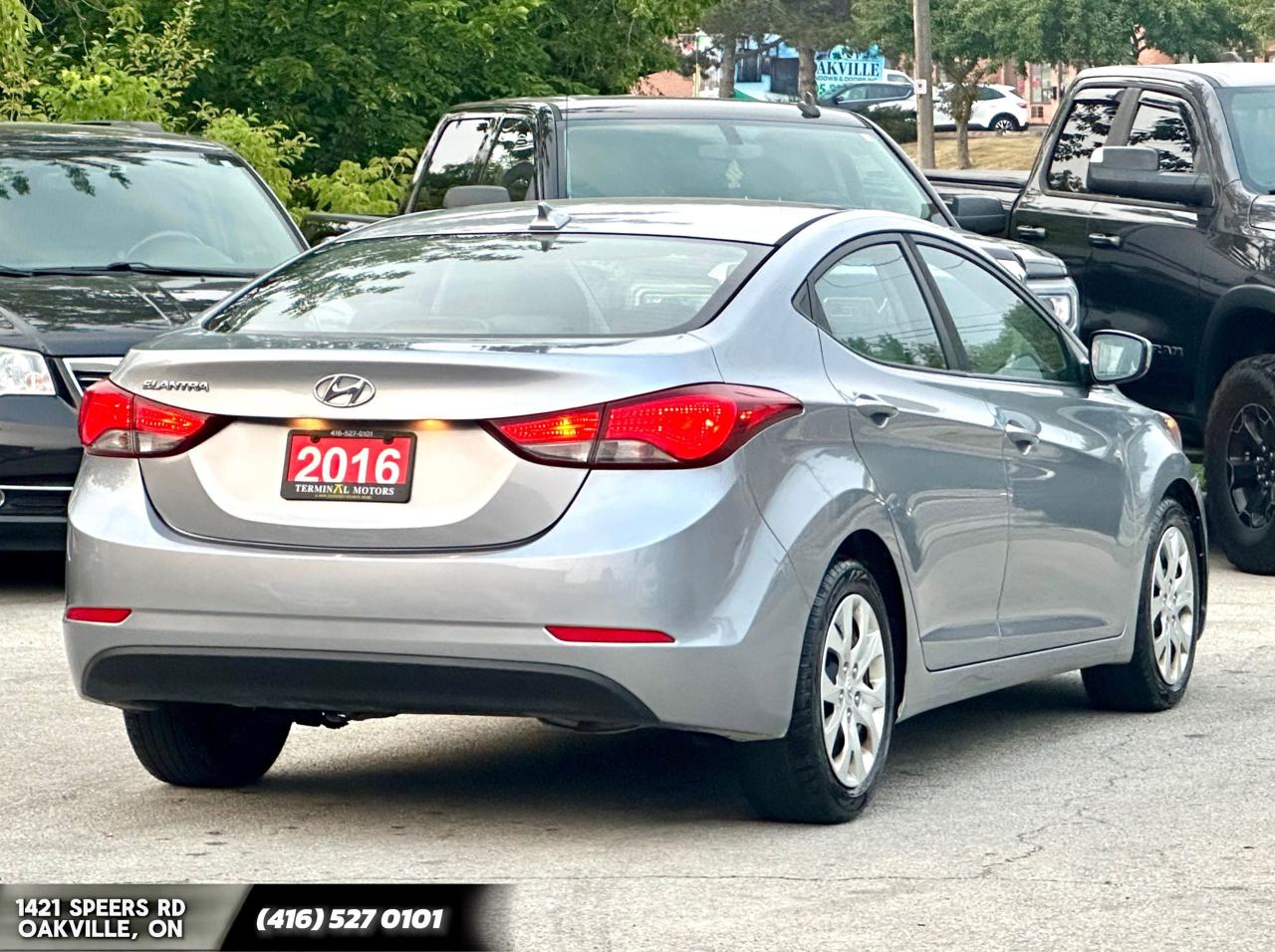 2016 Hyundai Elantra GL - Photo #6