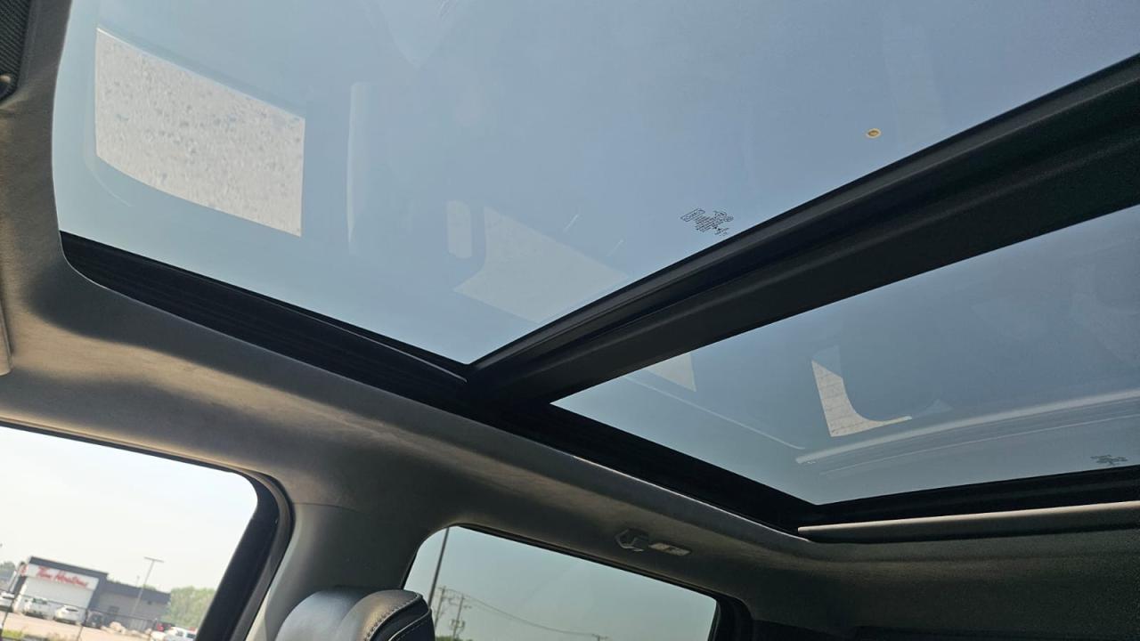 2022 Ford SUPER DUTY F-250 SRW Limited Photo5