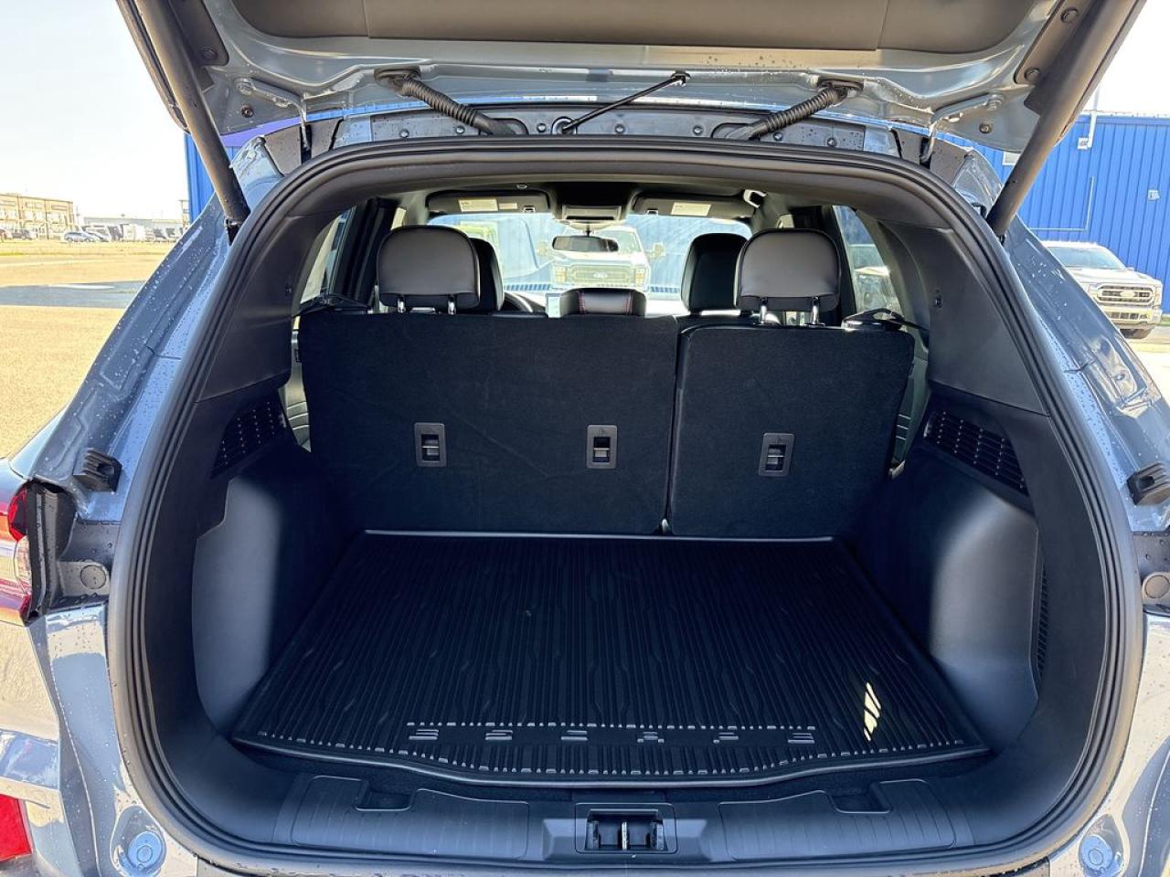 2025 Ford Escape ST-Line 300A Photo5