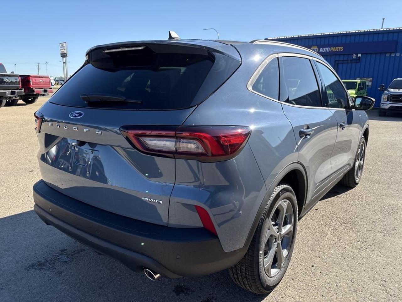 2025 Ford Escape ST-Line 300A Photo5