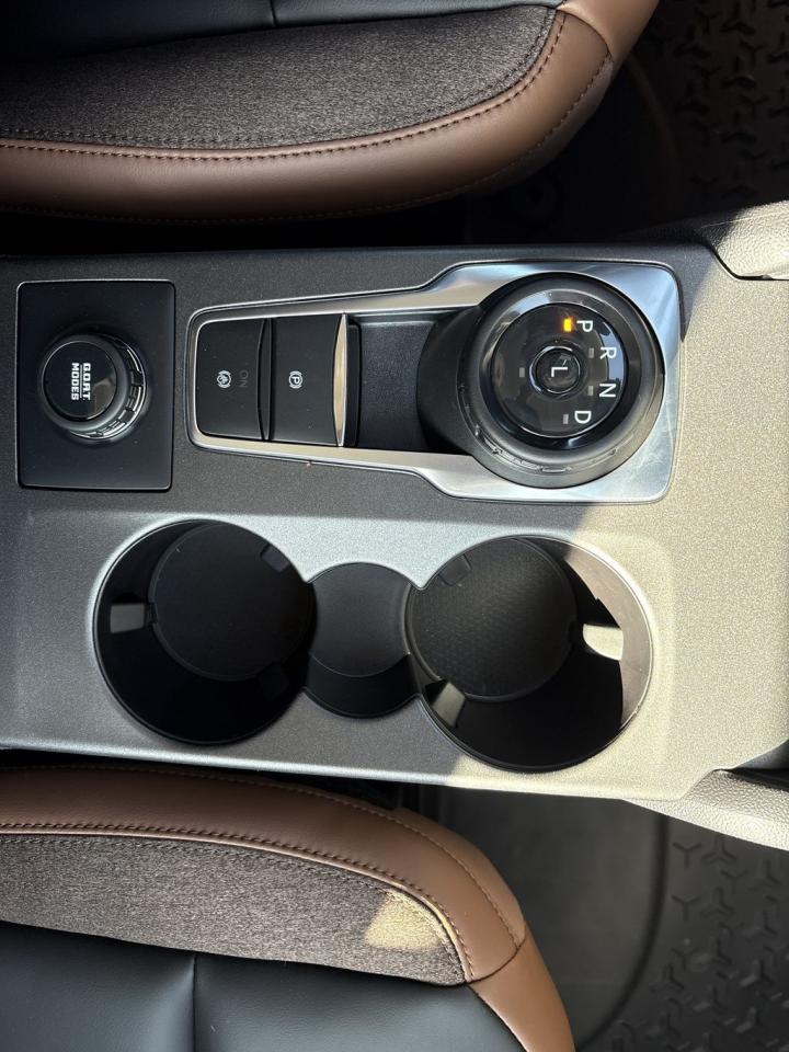 2025 Ford Bronco Sport Outer Banks 300A Photo5