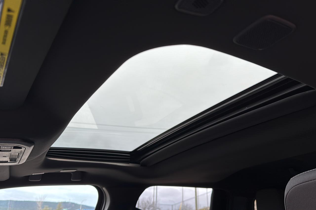 2025 Toyota Tacoma Double Cab AT TRD SPORT + Photo