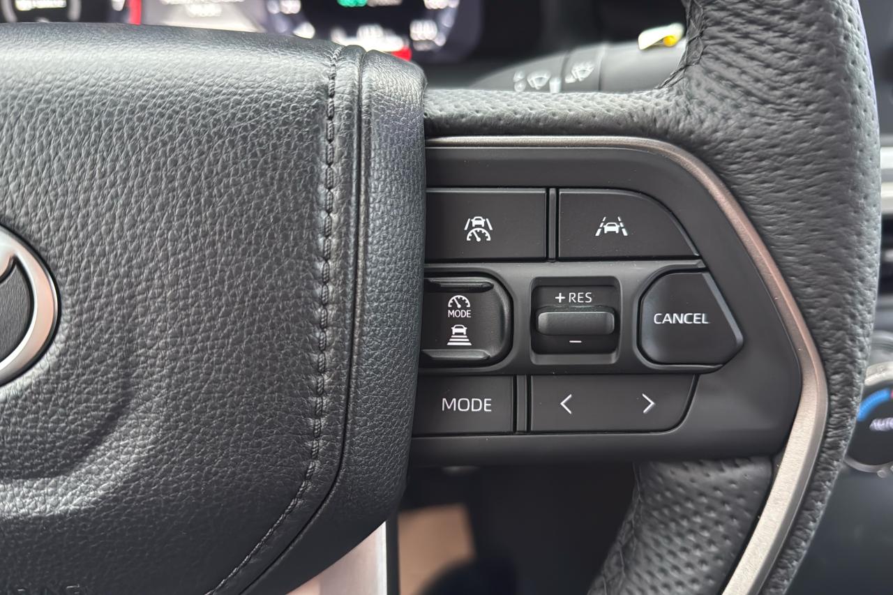 2025 Toyota Tacoma Double Cab AT TRD SPORT + Photo