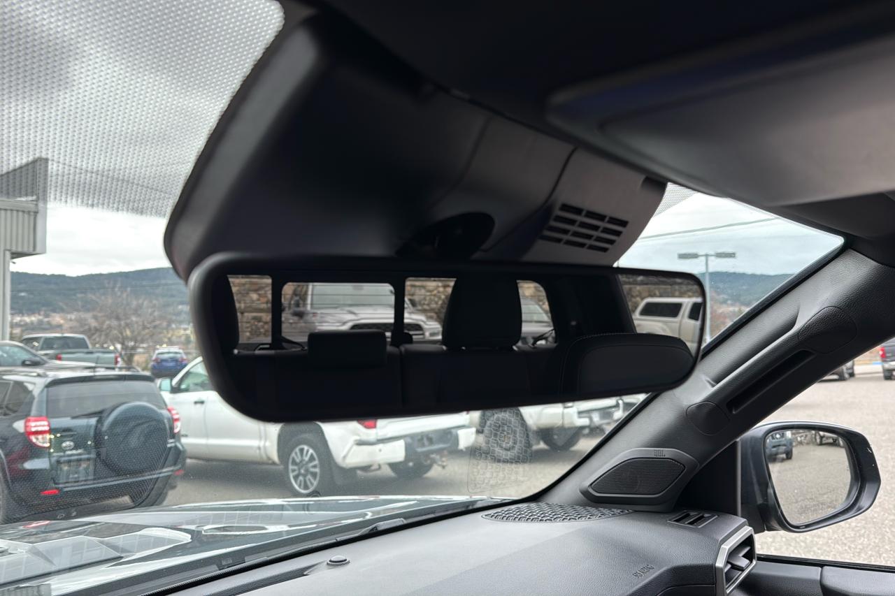 2025 Toyota Tacoma Double Cab AT TRD SPORT + Photo