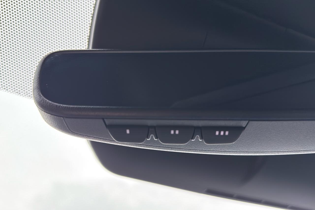 2025 Toyota Tacoma Double Cab AT TRD SPORT + Photo