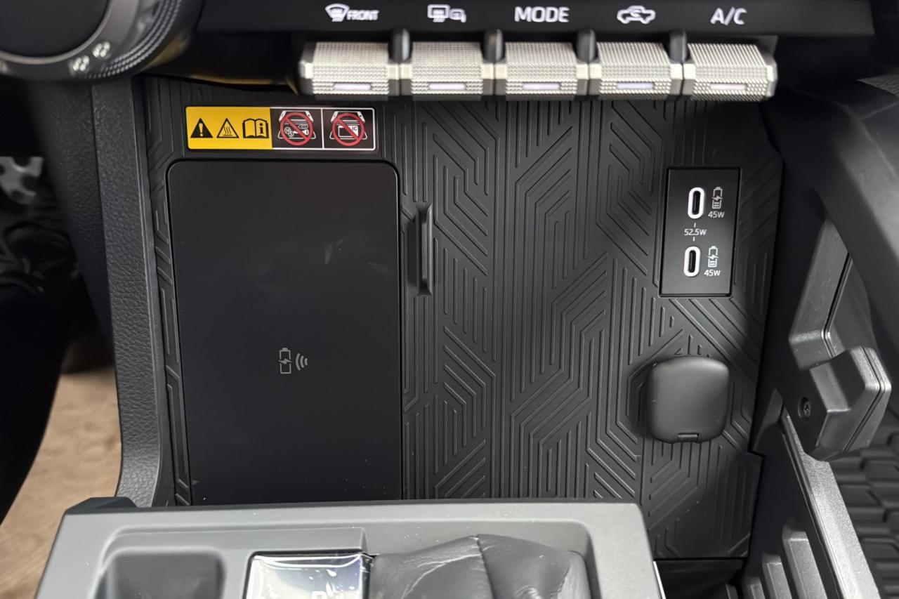 2025 Toyota Tacoma Double Cab AT TRD SPORT + Photo