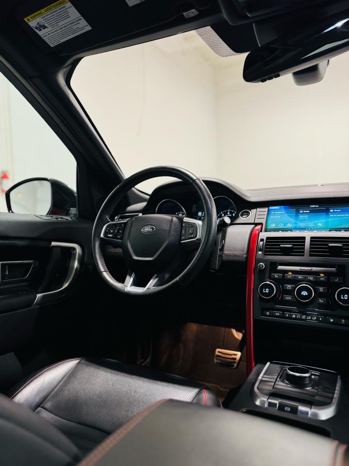 2018 Land Rover Discovery Sport HSE LUXURY - Photo #20