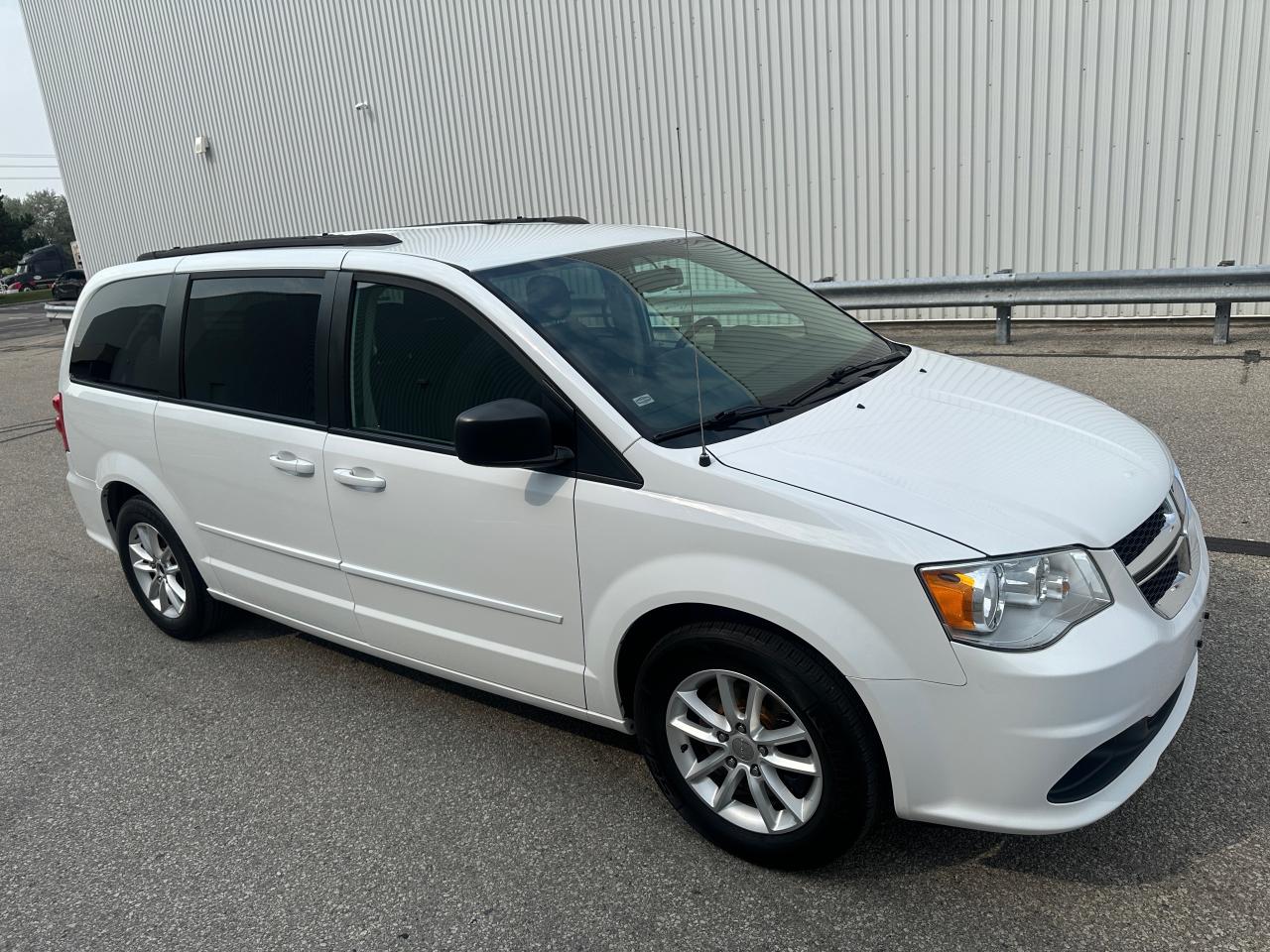 Used 2016 Dodge Grand Caravan SXT STOW AND GO ( TRADE-IN ) for sale in Mississauga, ON
