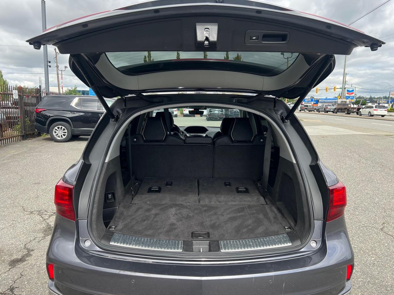 2017 Acura MDX Elite Pkg Photo8