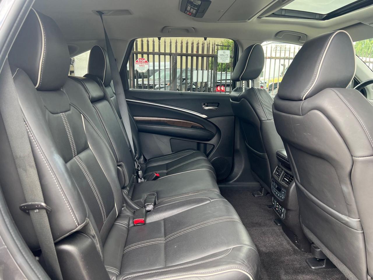 2017 Acura MDX Elite Pkg Photo13