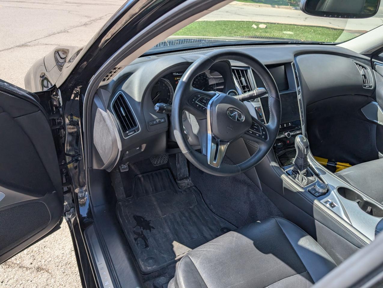 2022 Infiniti Q50 LUXE - Photo #6