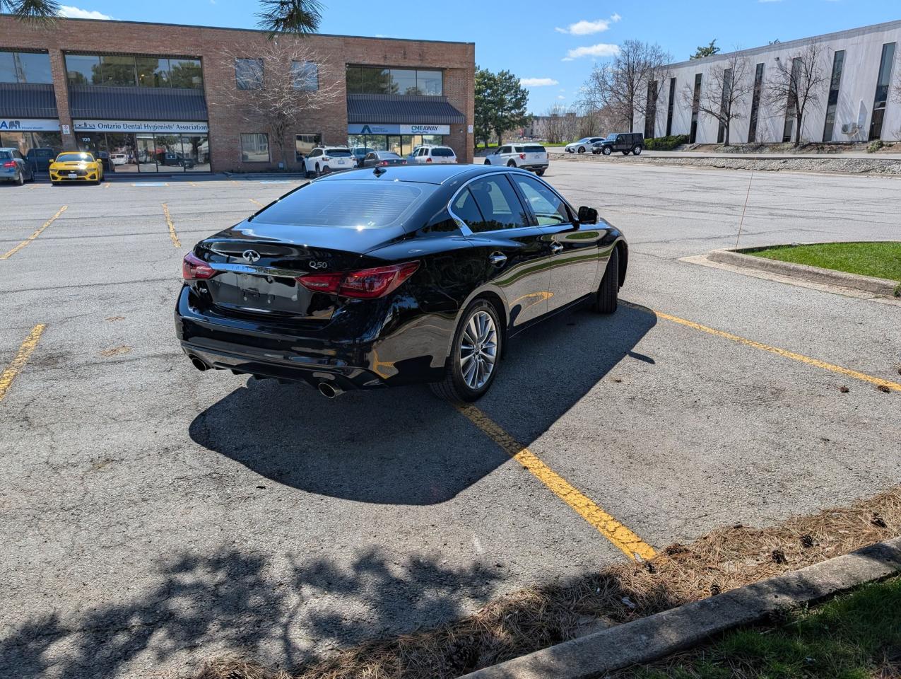 2022 Infiniti Q50 LUXE - Photo #5