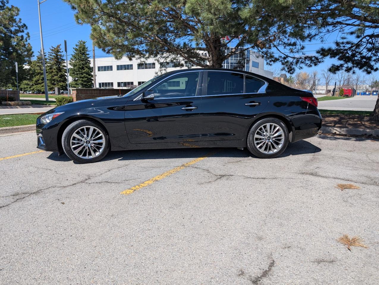 Used 2022 Infiniti Q50 LUXE for sale in Burlington, ON