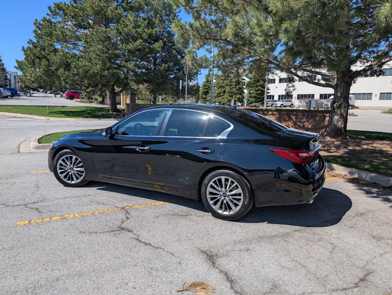 2022 Infiniti Q50 LUXE - Photo #4