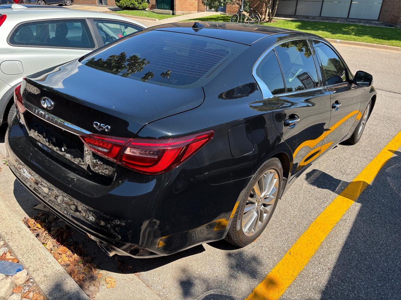 2022 Infiniti Q50 LUXE - Photo #2