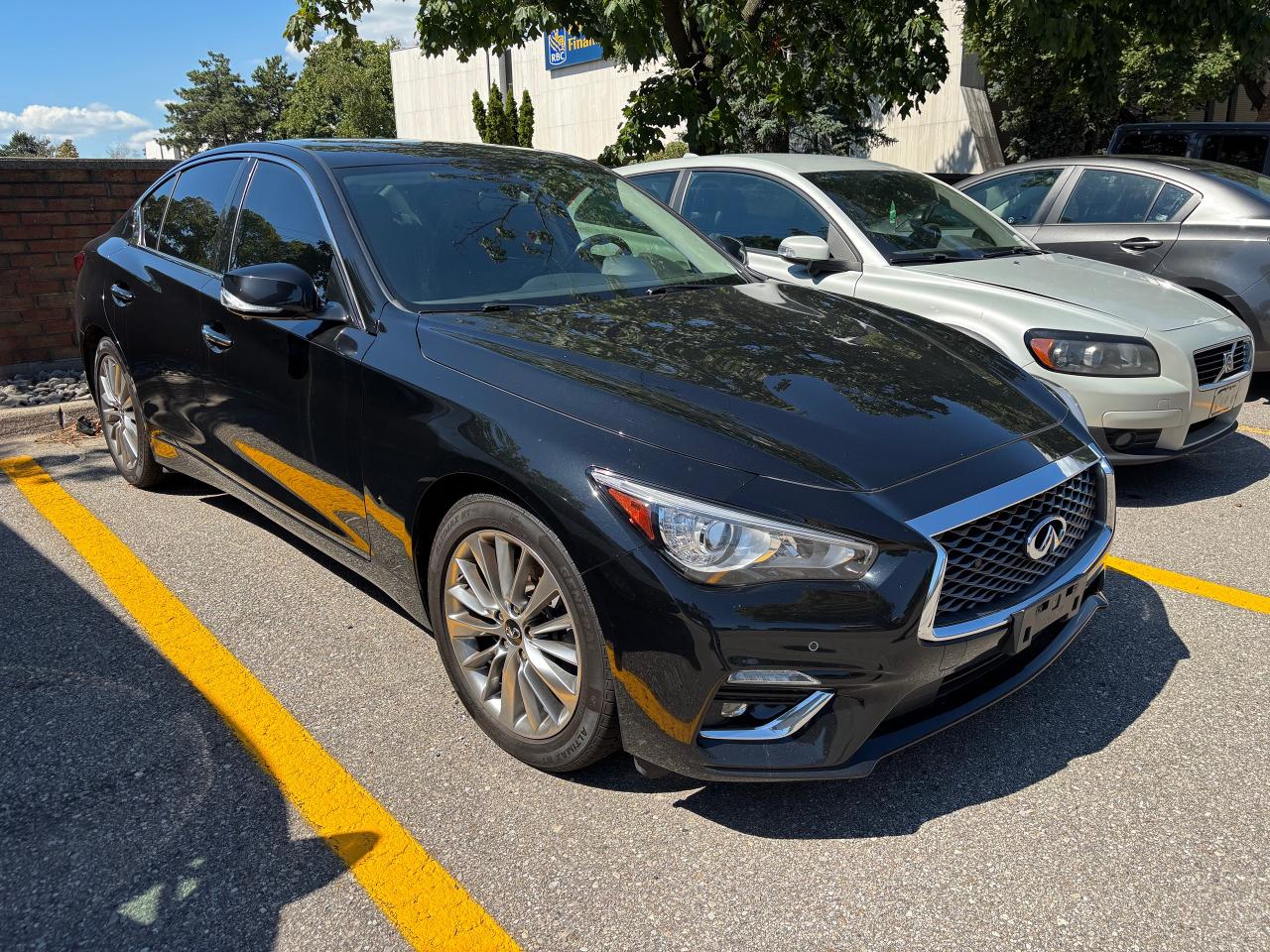 Used 2022 Infiniti Q50 LUXE for sale in Burlington, ON