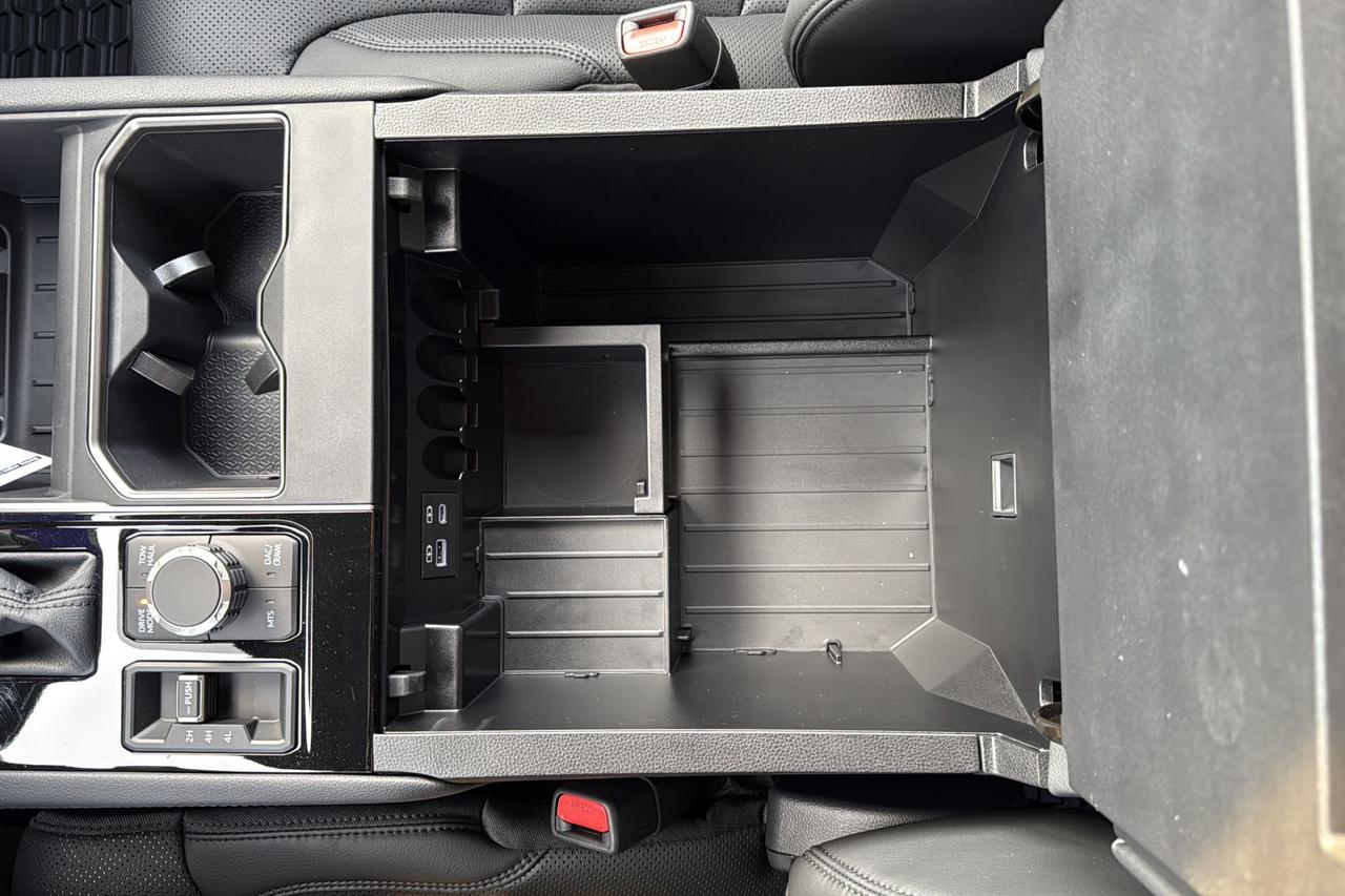 2025 Toyota Tundra CrewMax Limited TRD Off Road Photo