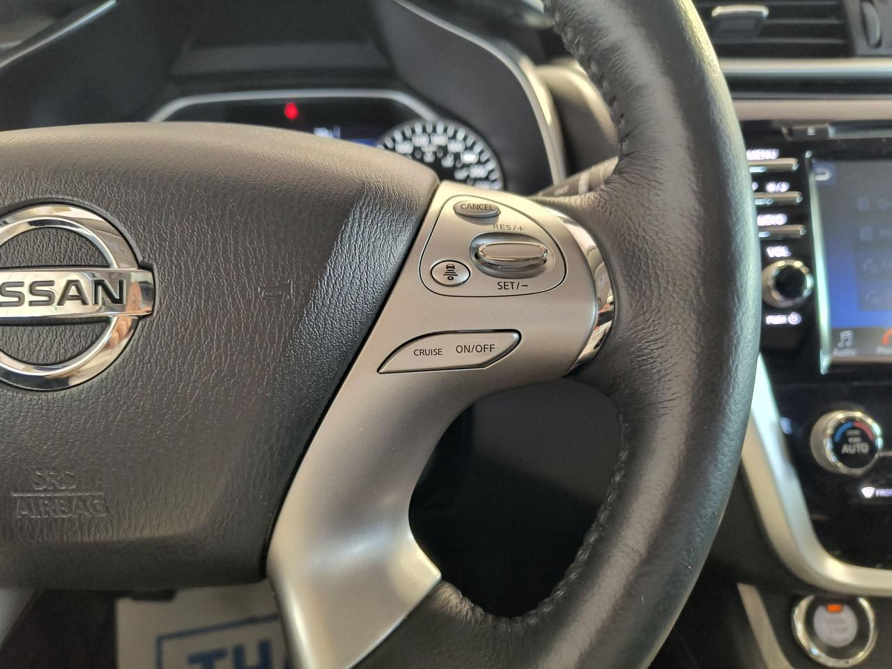 2018 Nissan Murano SL Photo0